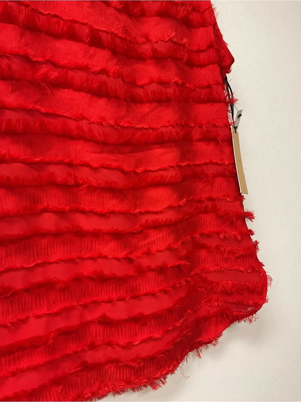Brand New-Halogen Women’s Red Fringe Stripe Sleeveless Top - Picture 2 of 3